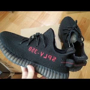 Yeezy v2 bred